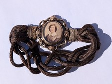 Bracciale antico vittoriano XIX secolo cornice pinchbeck e capelli intrecciati lutto