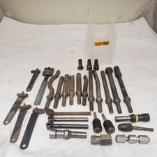 Lotto di 29 set rivetti