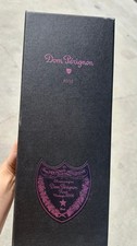 Scatola Dom Perignon rosé Vintage 2006, nera e rosa, in ottime condizioni. 