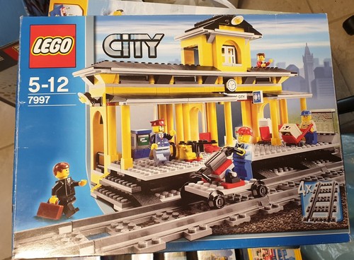 Lego 7997 stazione - stazione, ferroviaria
