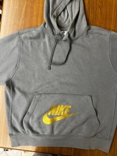 Nike sweatshirt used 1