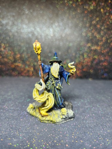 Dungeons and dragons - and, mago