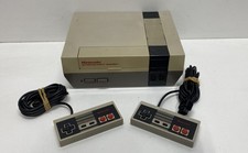 Console Nintendo NES (NES-001)