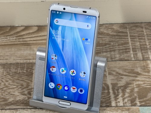 Smartphone compatto testato