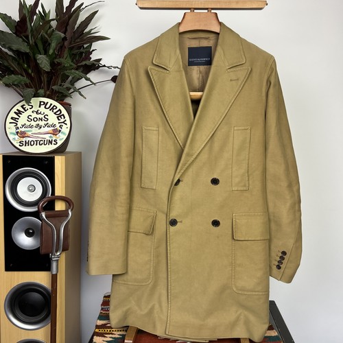 Cappotto trench doppiopetto