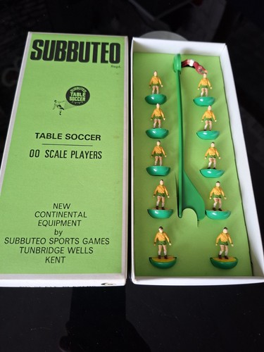 Subbuteo norwich city - norwich, ref