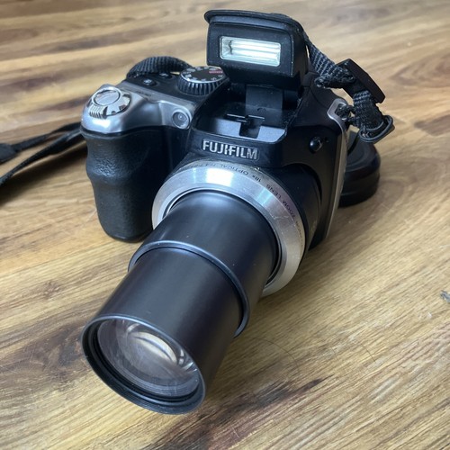 Retro fujifilm finepix 10mp - fujifilm,