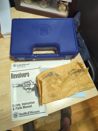 Smith wesson factory - smith, &