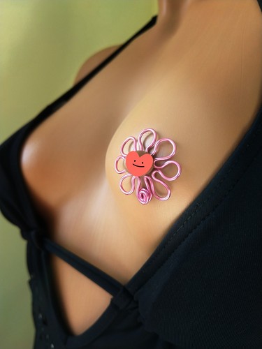 Anello capezzolo finto fiore