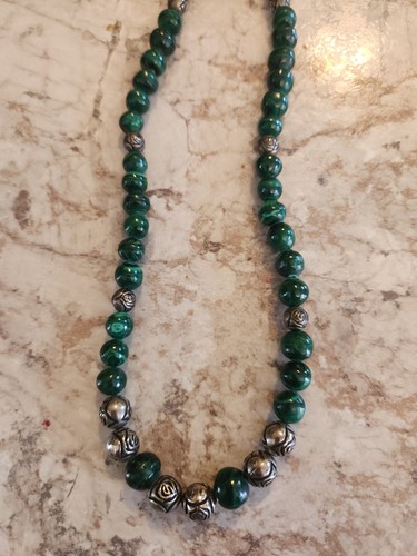 Collana perle malachite - in,