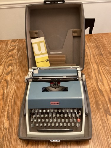 Vintage olivetti underwood - vintage,