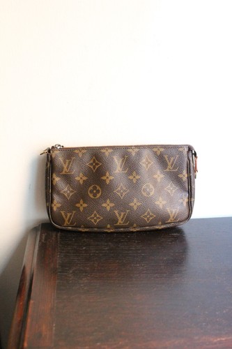 Louis vuitton pochette - louis,