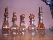 37 bottigliette portaprofumo