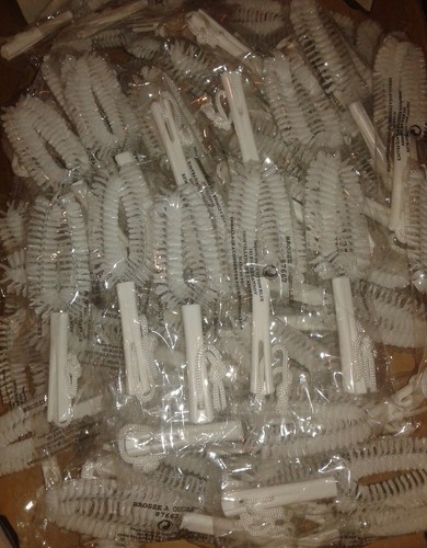 Lot revendeur brosses a - 80,