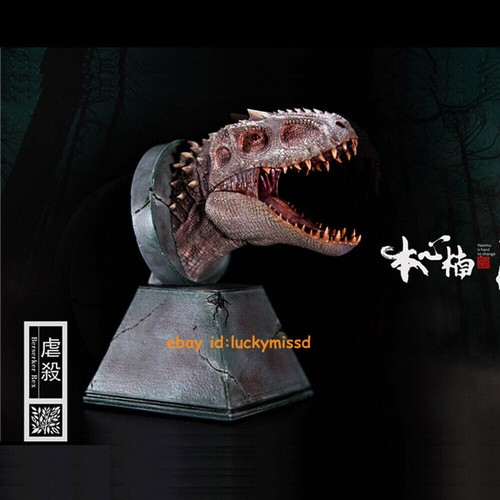 Statua dinosauro busto testa
