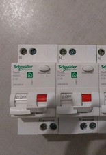 Interruttore magnetotermico