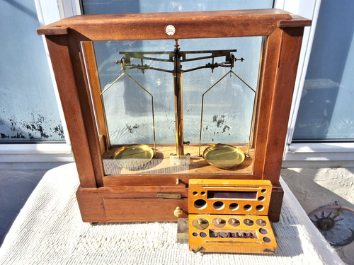Antique analytical becker - antique,