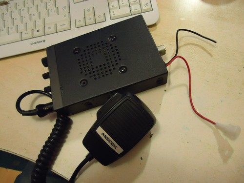 President harry 88002cb radio - harry,