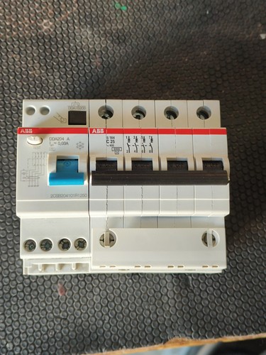 Interruttore magnetotermico - interruttore,