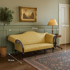 Antico Divano ad Orecchioni