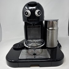 RARA Macchina da espresso Nespresso Gran Maestria ottime condizioni! Funziona benissimo