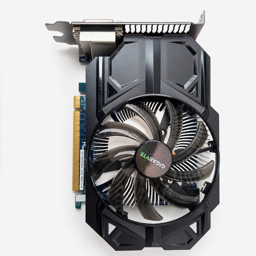 Gigabyte geforce gtx - gigabyte, 2gb