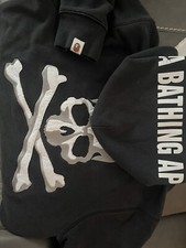 Felpa con cappuccio A Bathing