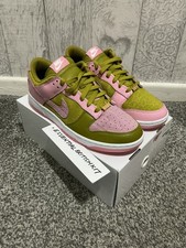 NIKE NIKE DARK BY YOU ID VERDE