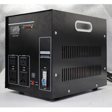 Stabilizzatore di Tensione