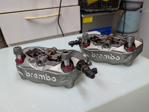 Pinze freno anteriori ducati - pinze,