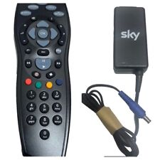 ALIMENTATORE E Telecomando