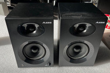 ALESIS ELEVATE 4 Coppia monitor Attiva 4" 50W Da riparare