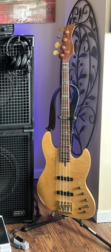 Sire marcus miller v10 4 - sire,