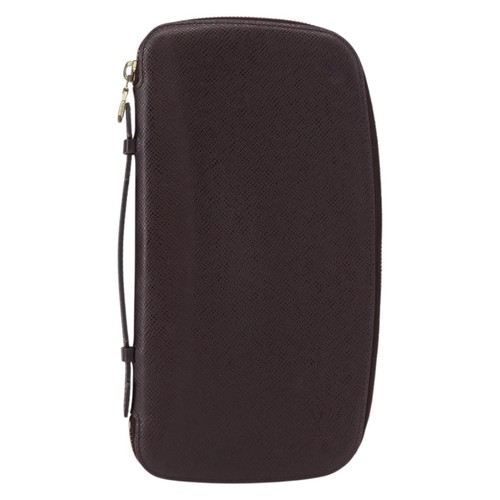 Louis vuitton taiga organizer - vuitton,
