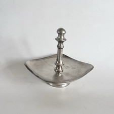 Piatto ad anello semplice in