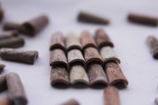 Tegole antichizzate per presepe, miniature, 4 colori, misura 2,2x1cm. 50 pz