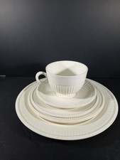 5pc Plc Set Wedgwood Etruria