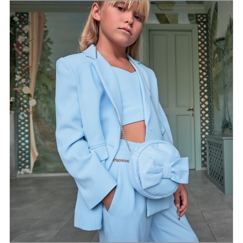 Completo elegante ragazza