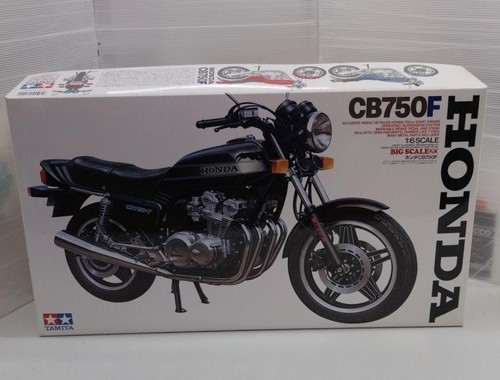 Tamiya honda cb750 scala - tamiya, 16
