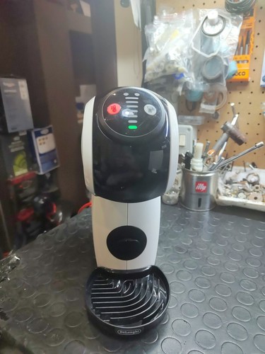 Nescafé dolce gusto - dolce, de'longhi