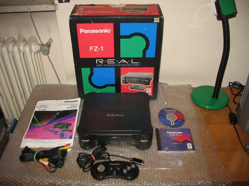 Boxed panasonic 3do front - panasonic, fz-1