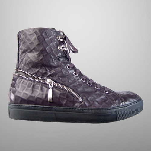 New authentic 945 - new,