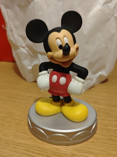 Mickey mouse statuina - mouse,