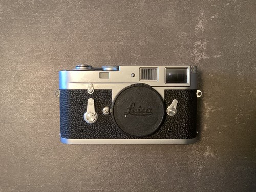 Leica chrome ottime - m2,