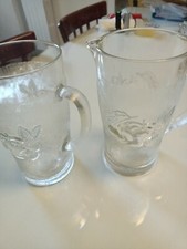 2 brocche e caraffe in vetro