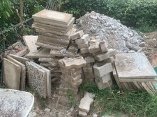 67 Piastrelle da giardino di cemento e ghiaia integre 40x40 10,72 m quadrati