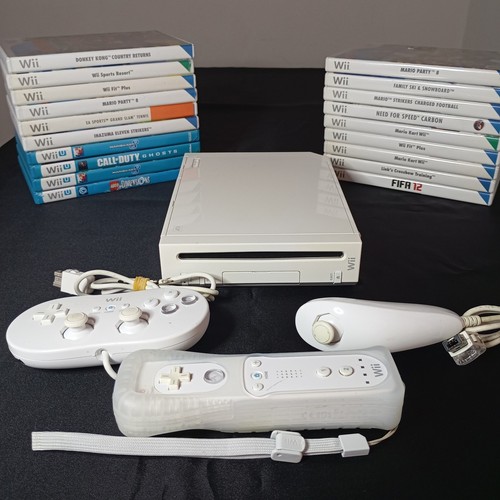 Nintendo wii console - nintendo,