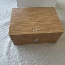 Box  Omega 