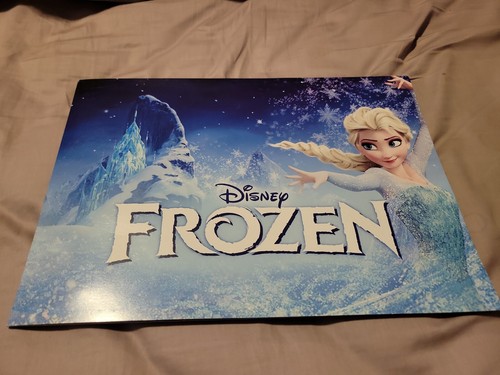 Disney store set 4 - store,