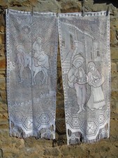 Coppia di tende bianche